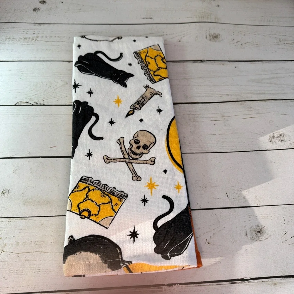 Disney‎ Hocus Pocus Kitchen Towels Set 2 Binx Cat Halloween Orange New